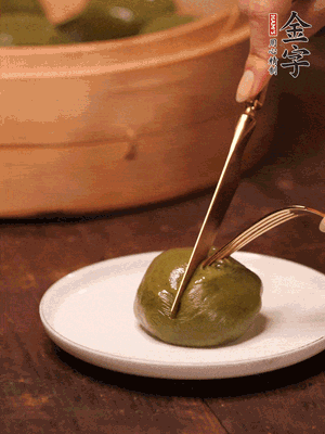 軟軟糯糯,香味可以秒殺99%的成品青團